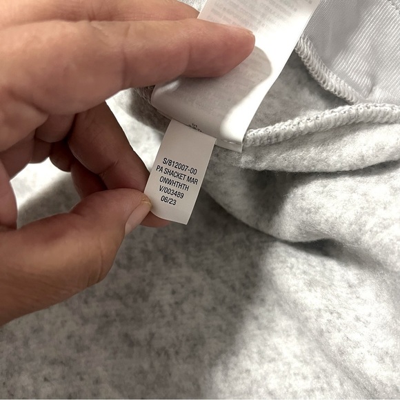 Old Navy Sweater-Fleece Hybrid Shacket for Boys Size Small (6-7) Snap Button NWT - Picture 8 of 8